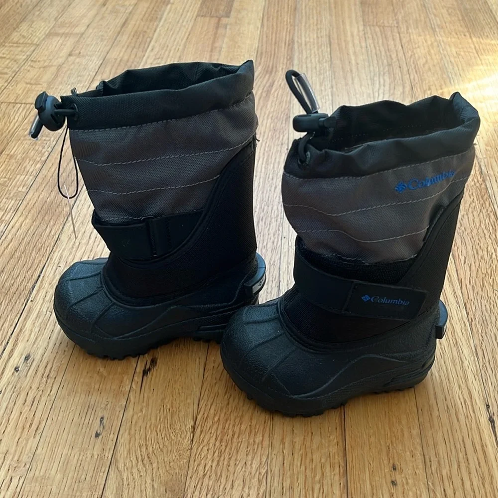 Columbia snow boots New